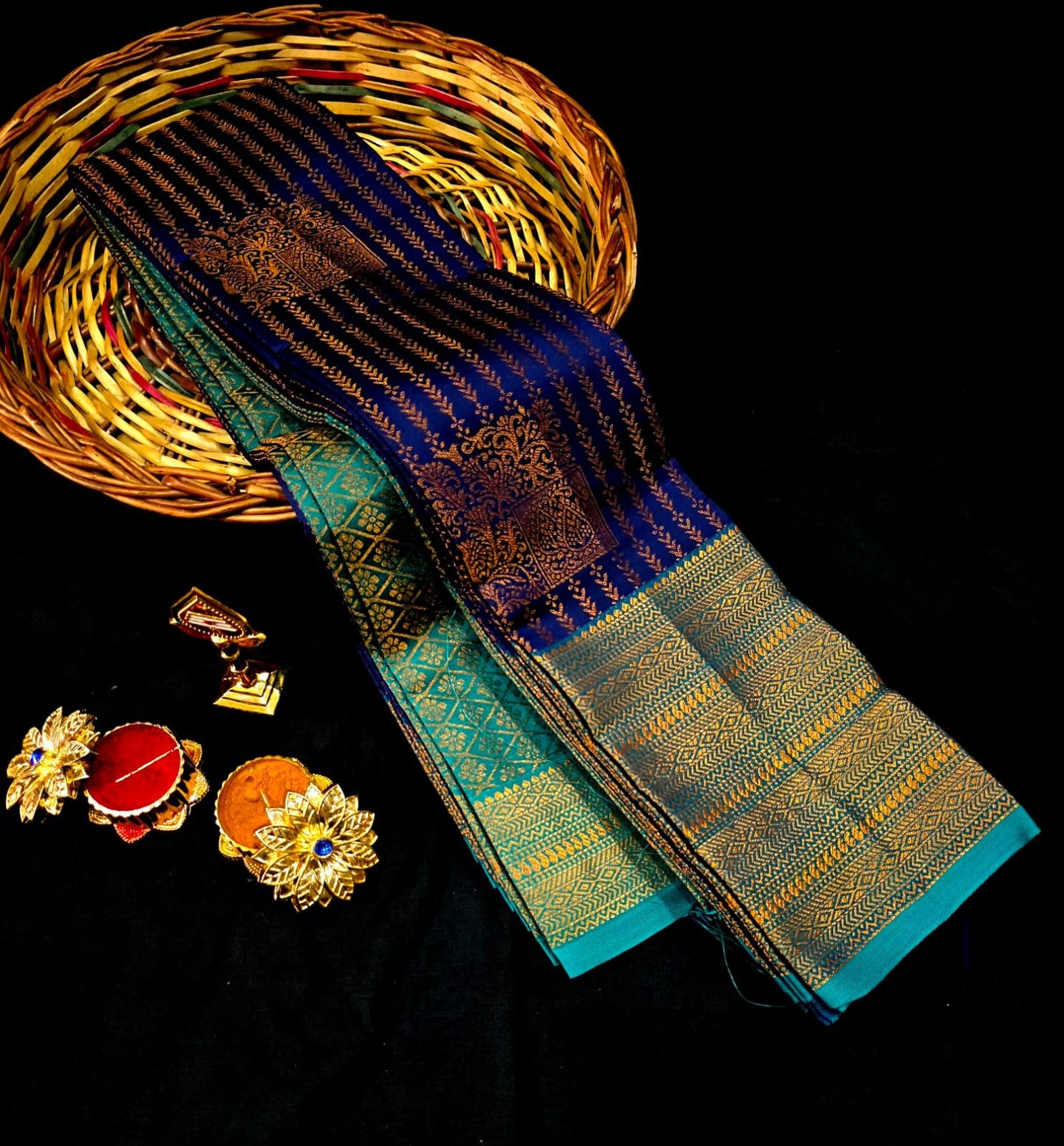 Vaira Oosi Semi Silk – Royal Blue
