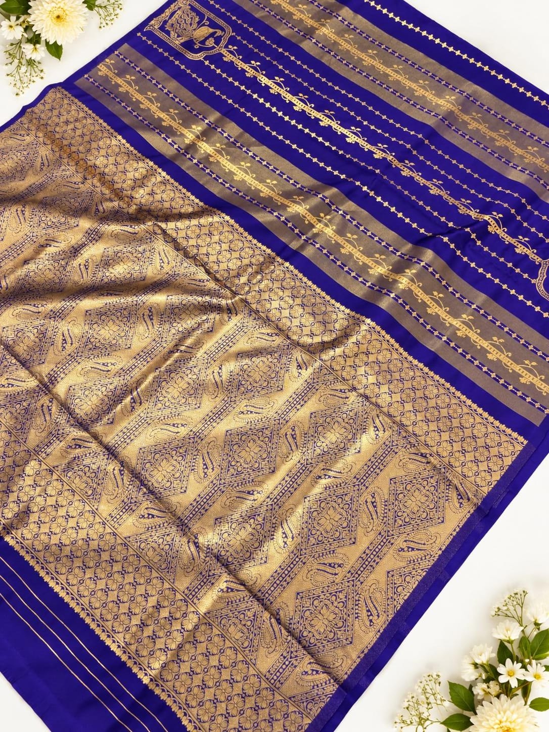 New Insta Trending Silk Saree ( Same Colour Only Dispatch )