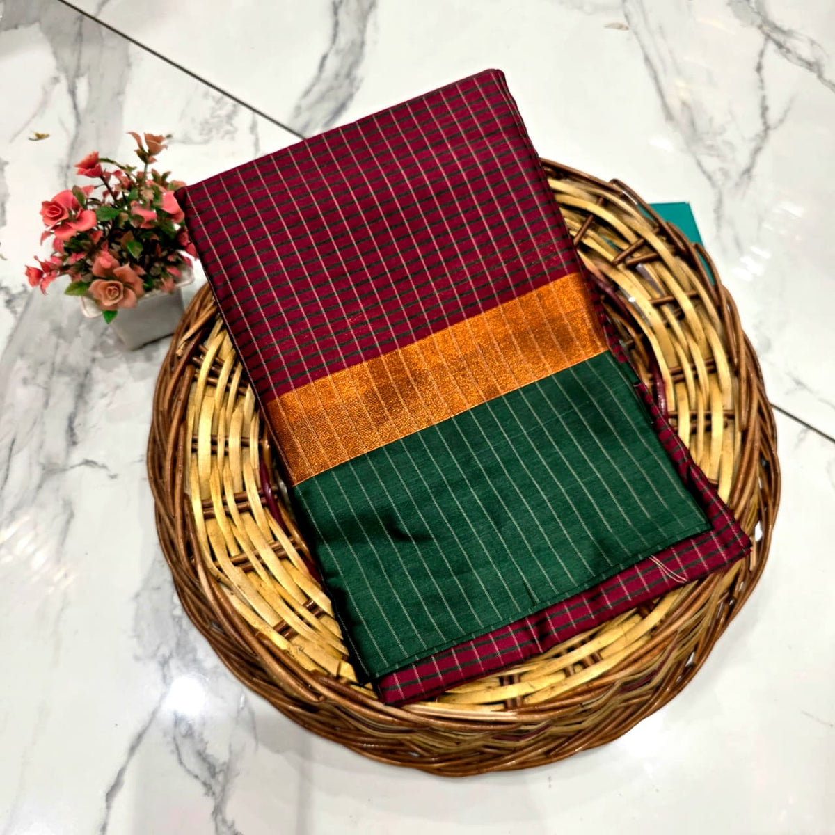 Royal Golden Zari Checked Silk Saree