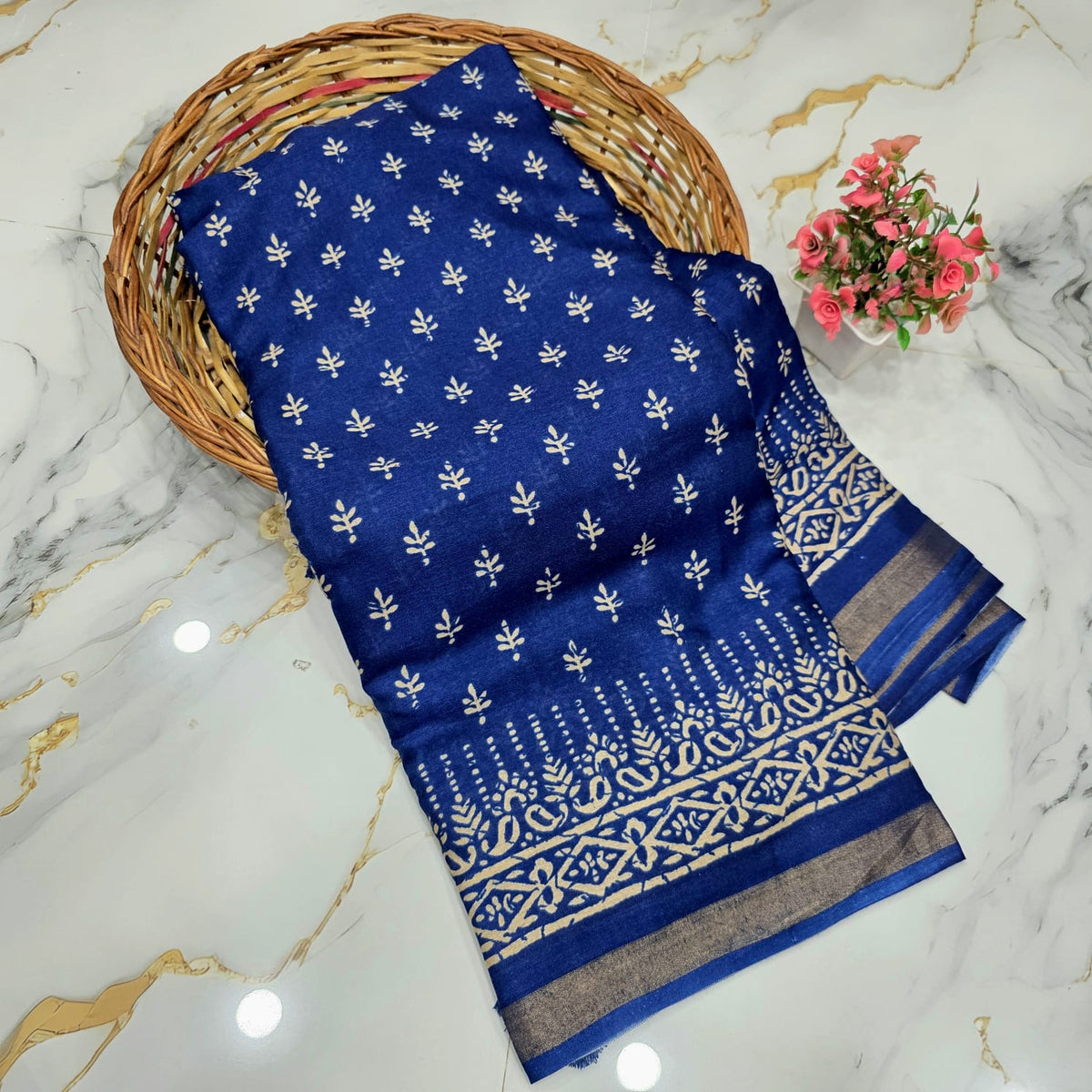 Malai Cotton Saree ( same colour only dispatch )