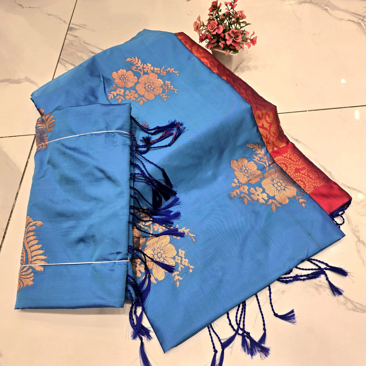 Luxury Soft Silk Saree ( Same Colour only dispatch )