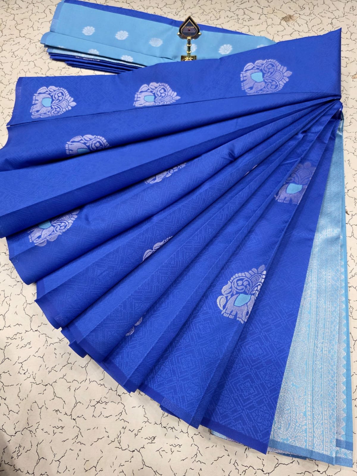 MuthuNila Soft Silk Saree