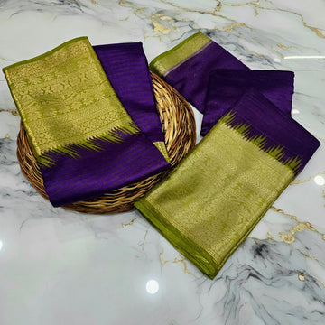 Checked Silk Contrast Border Saree