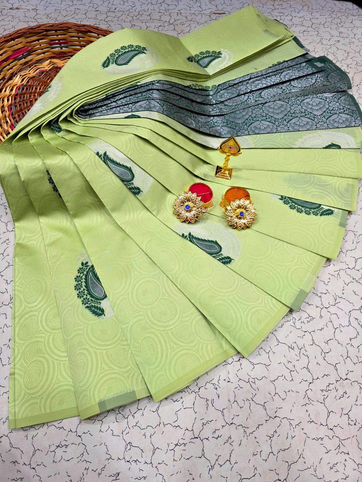 MuthuNila Soft Silk Saree