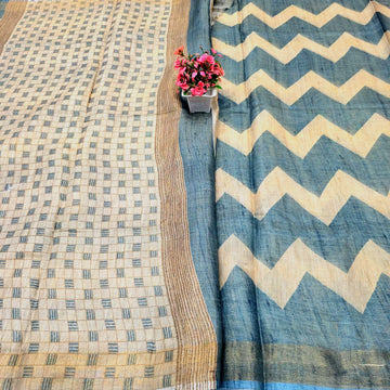 Diwali Special Checks & Zigzag Silk Saree