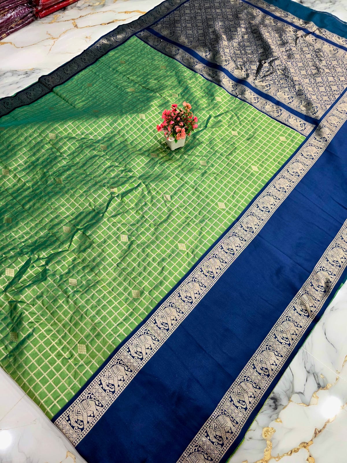 Diwali Special Checked Soft Silk Saree ( Same colour only dispatch )
