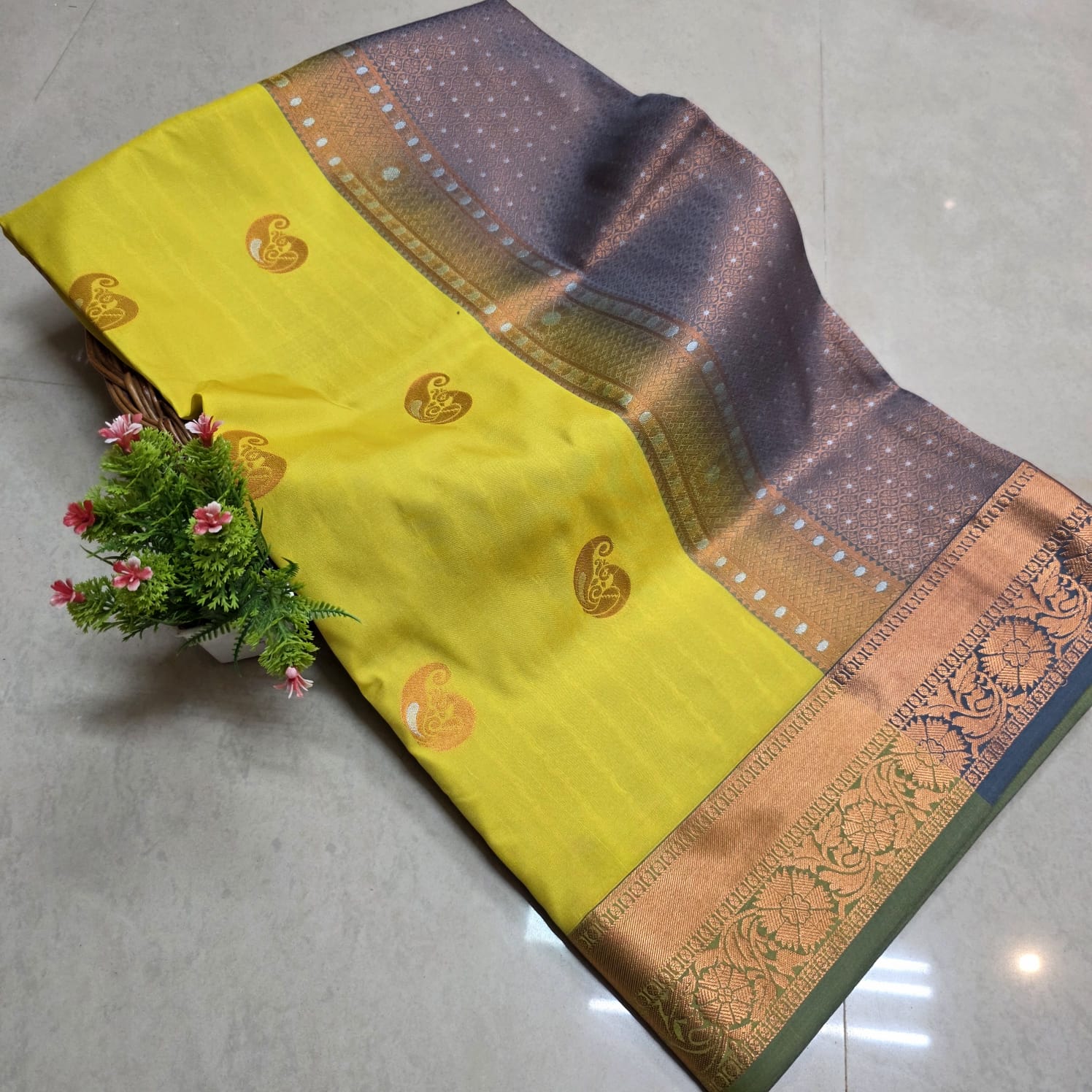 Aadi Offer Clearence Sales Saree
