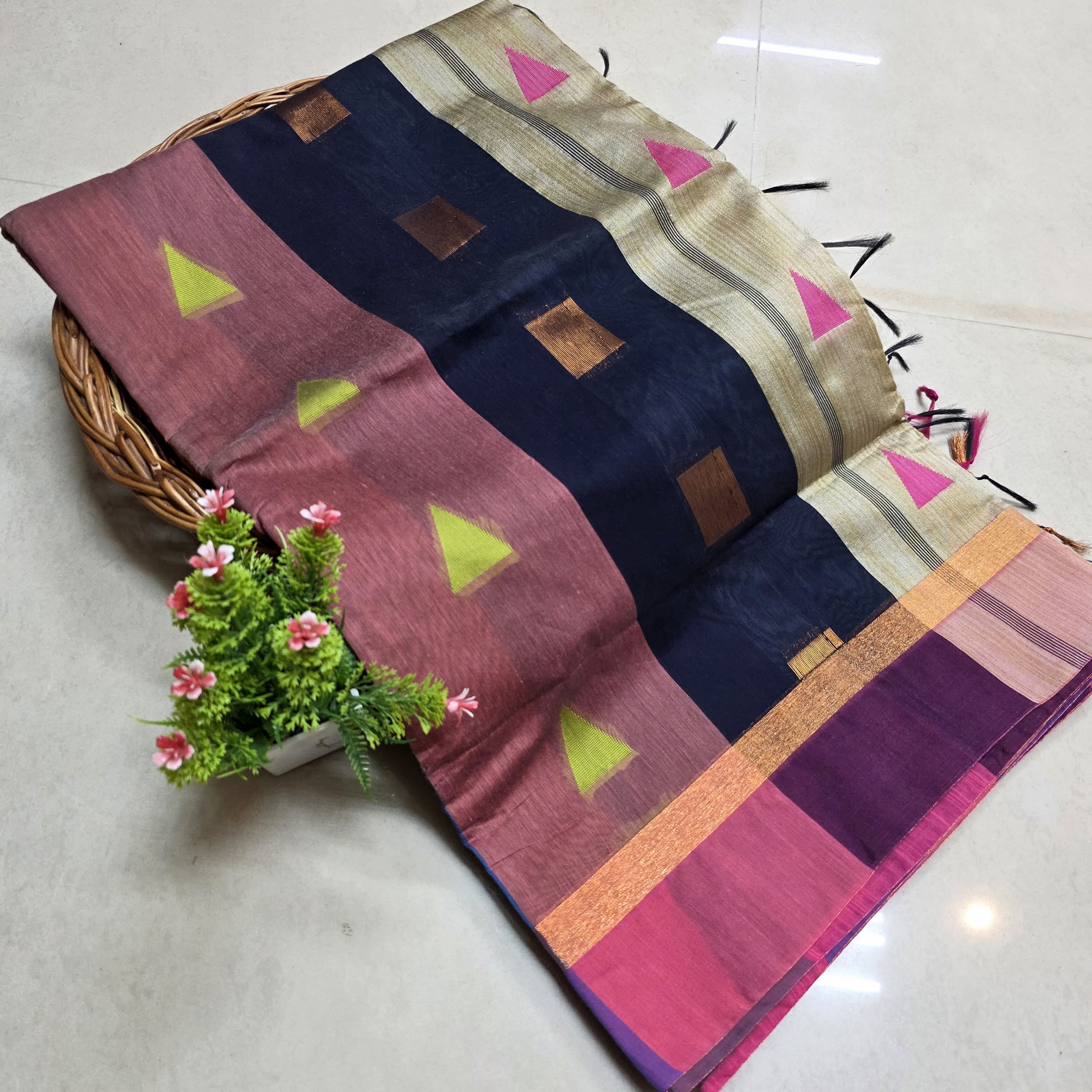Aadi Offer Clearence Sales Saree