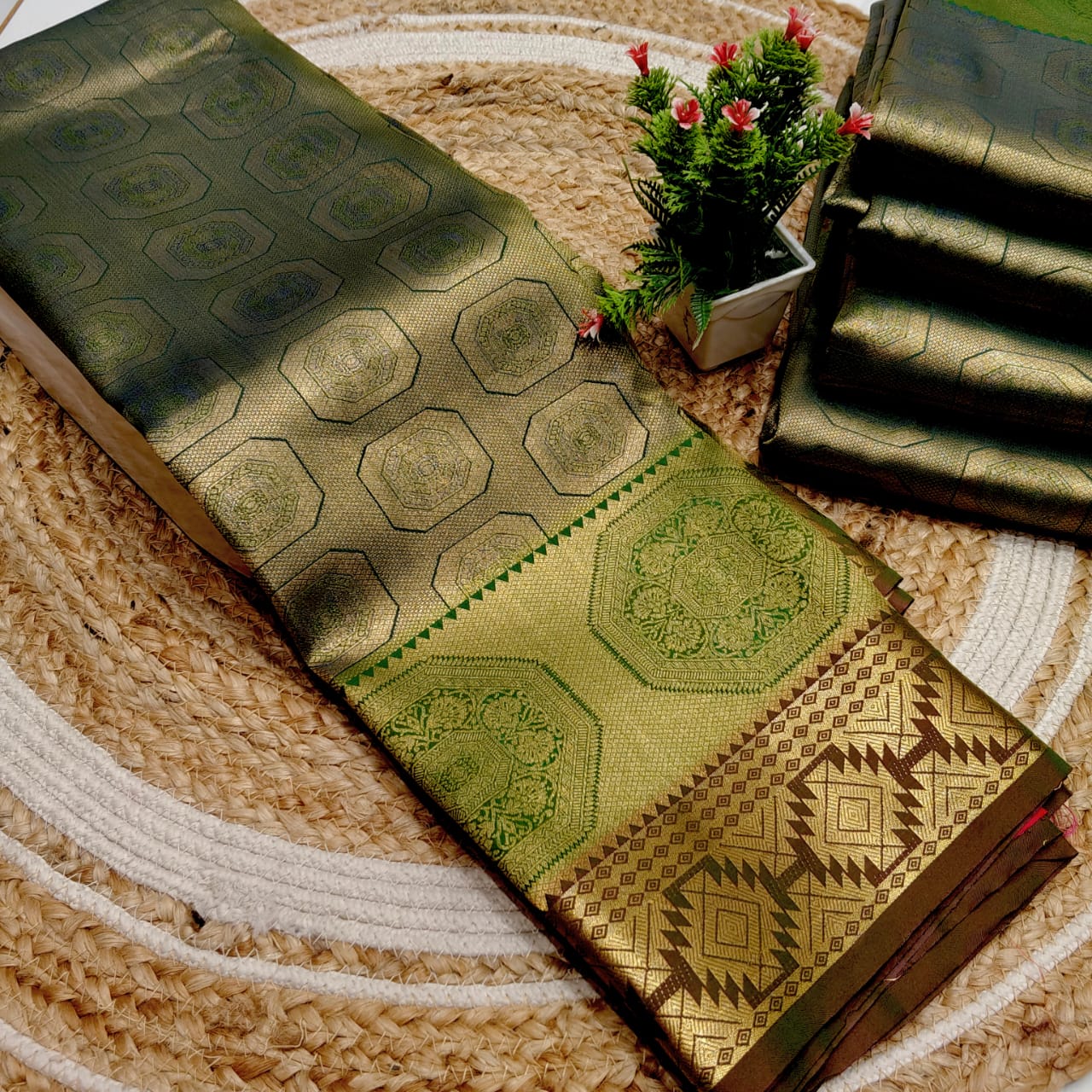 Aadi Offer Clearence Sales Saree