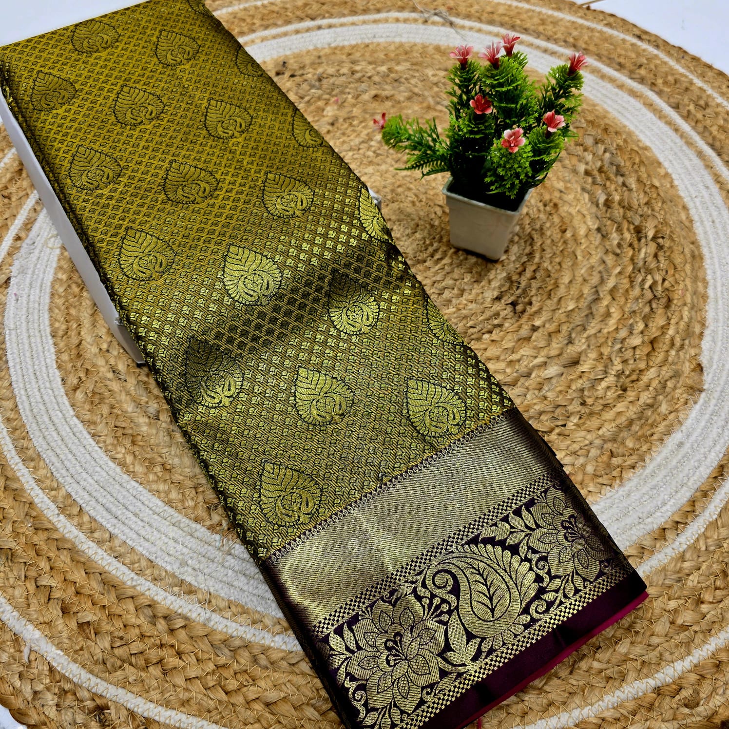 Half Mixed Silk Saree