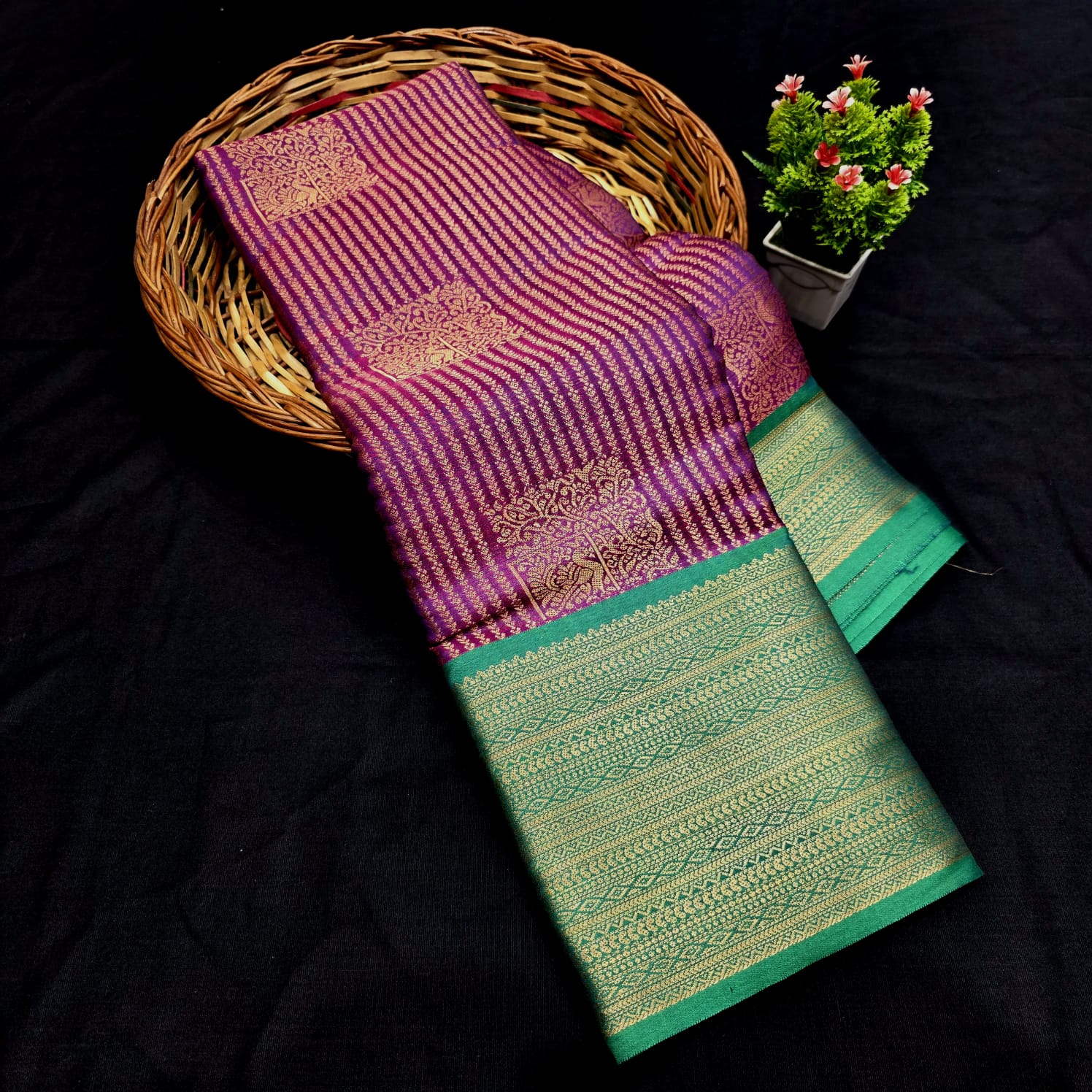 Traditional Vairaoosi Saree