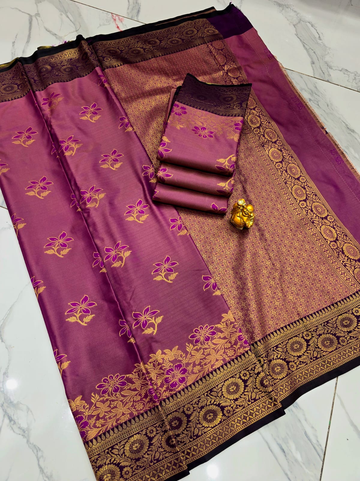 ROYAL FLORAL BORDER SOFT SILK SAREE