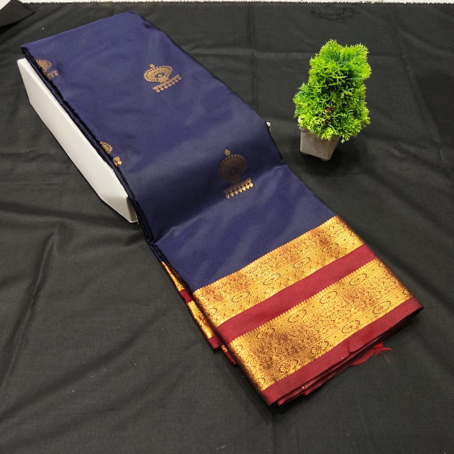 Rapper Kottanchi Soft Silk Saree