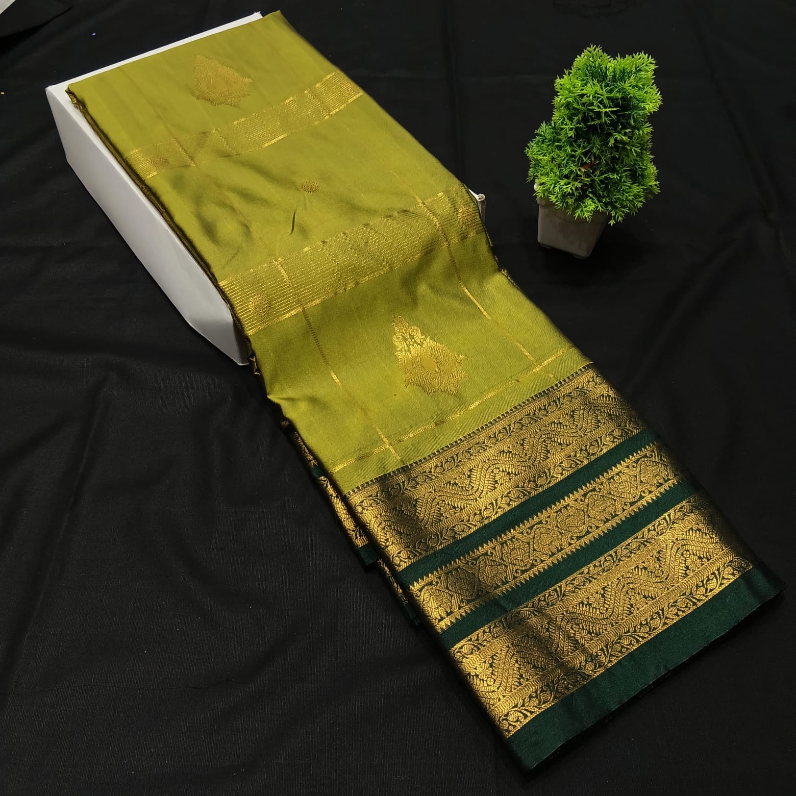 Rapper Kottanchi Soft Silk Saree