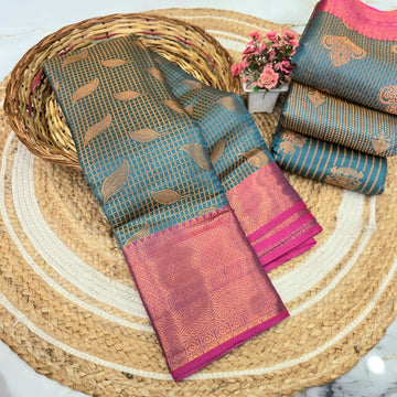 Vaira Oosi Soft Silk Saree