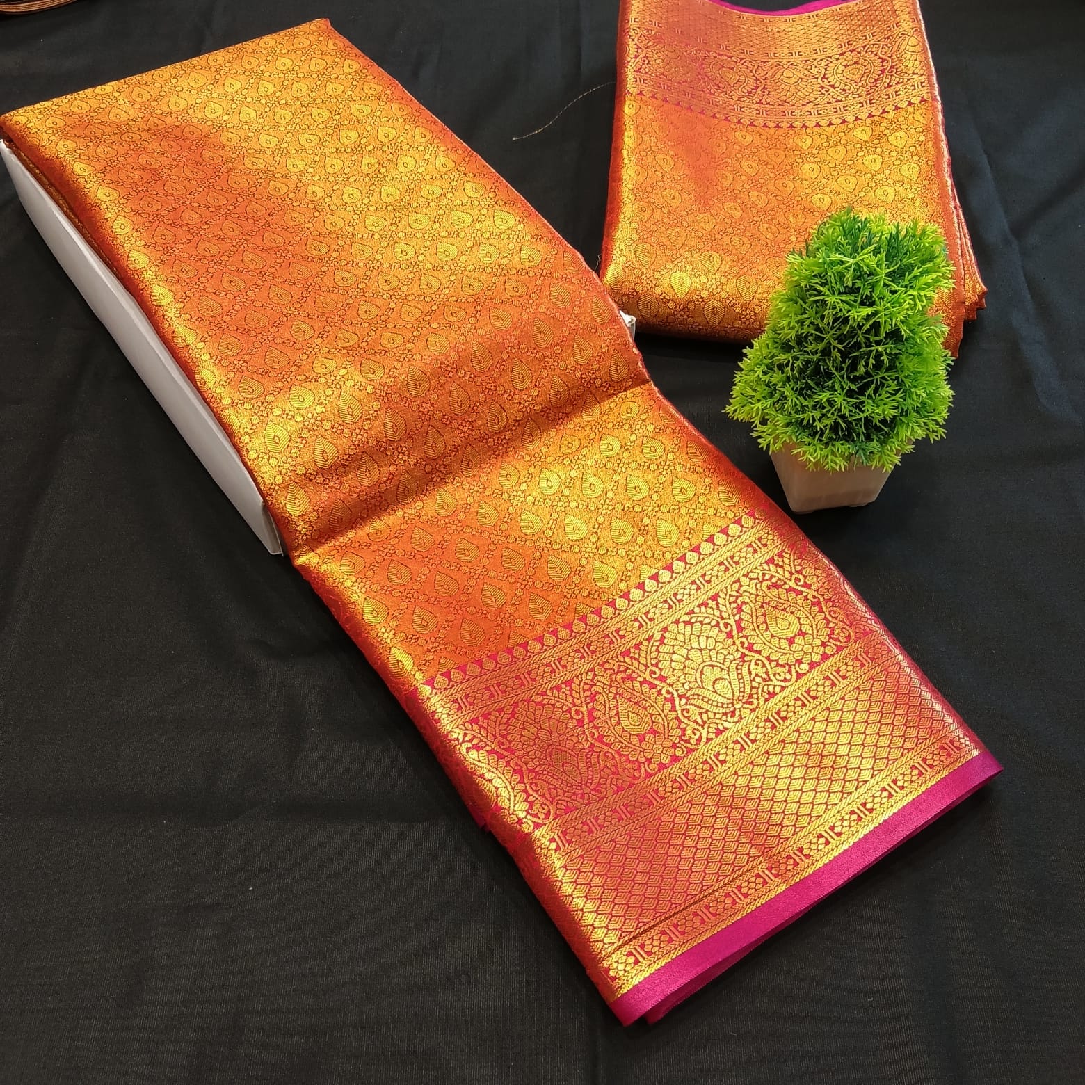 Premium Tissue Saree