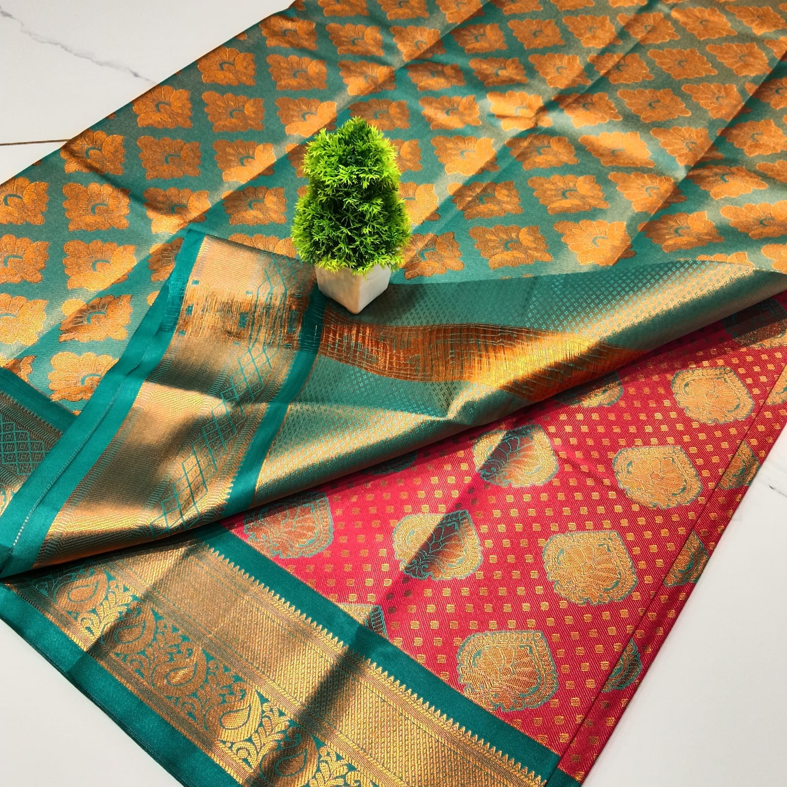 Jari Jacquard Tissue Saree