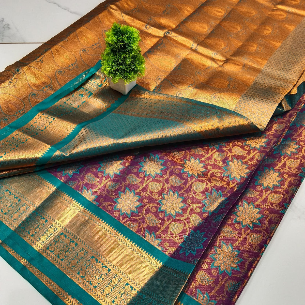 Jari Jacquard Tissue Saree