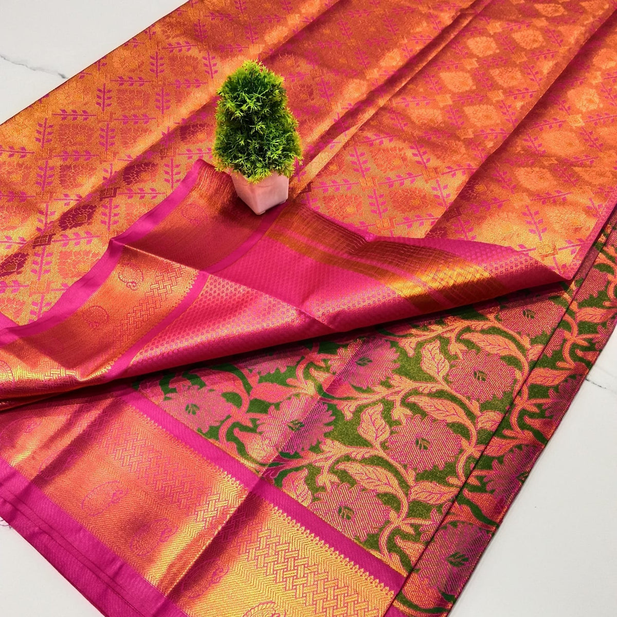 Jari Jacquard Tissue Saree