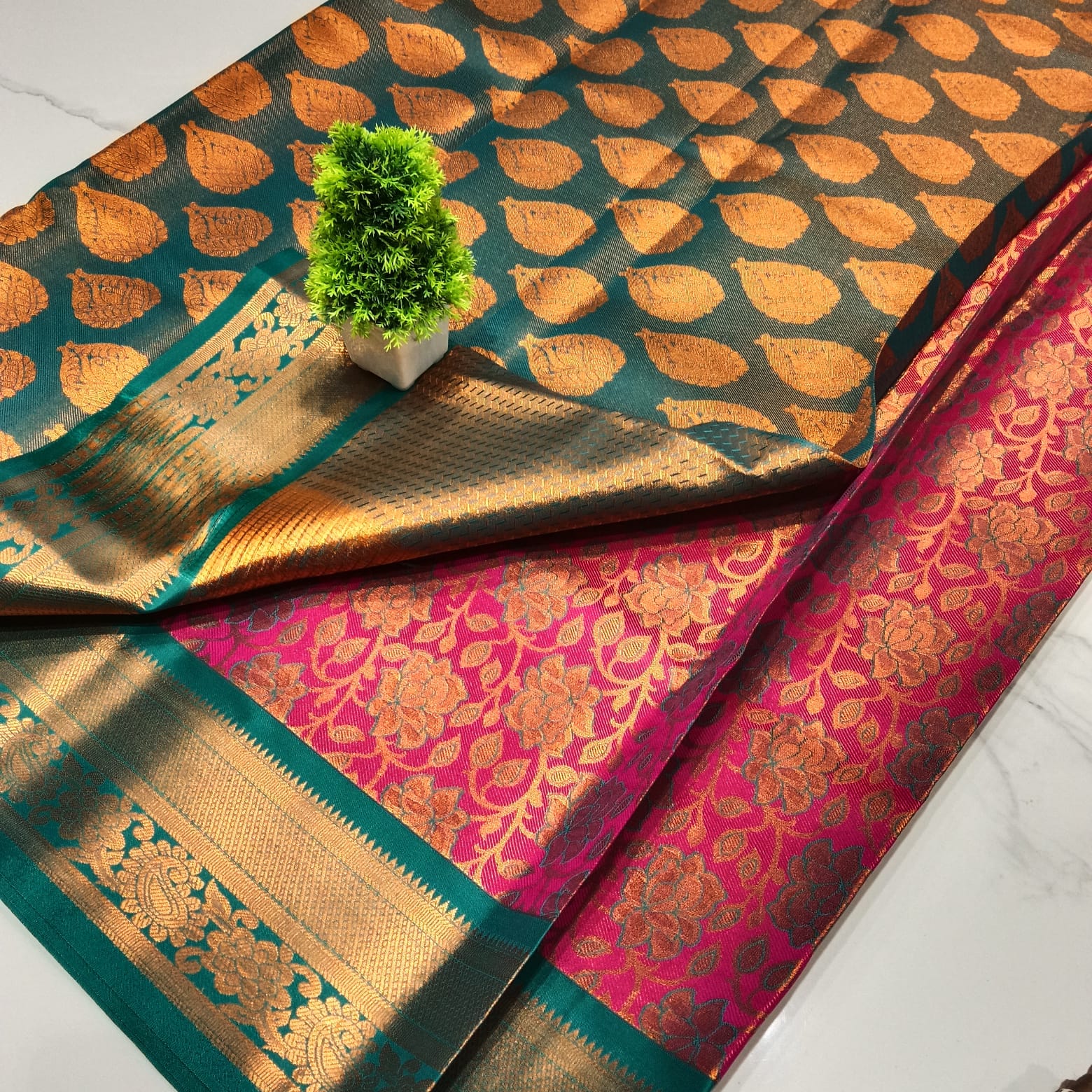 Jari Jacquard Tissue Saree