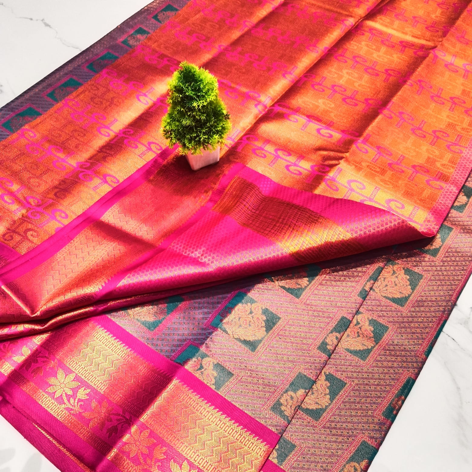 Jari Jacquard Tissue Saree