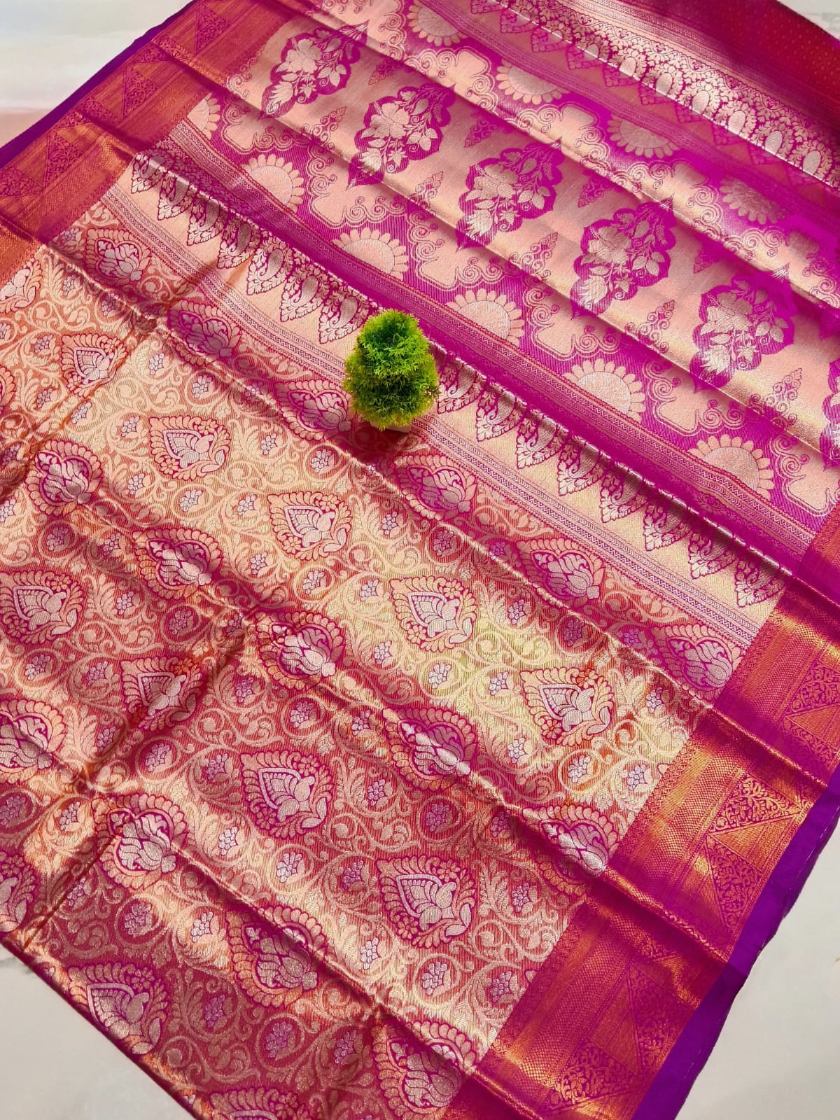 Laxana Tissue Silk Saree