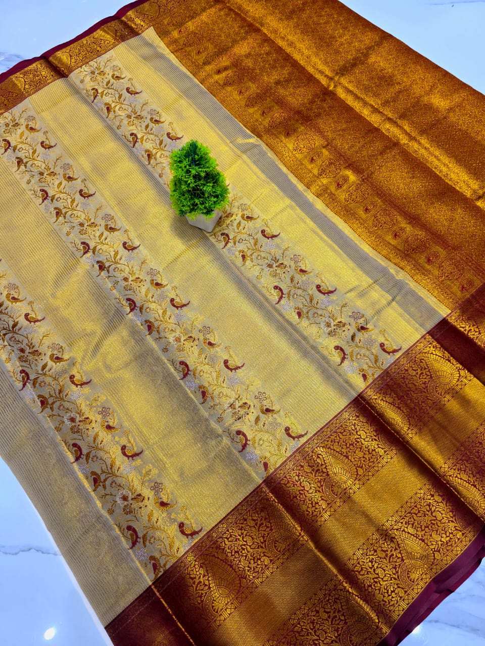 Exquisite Bridal Soft Silk Saree