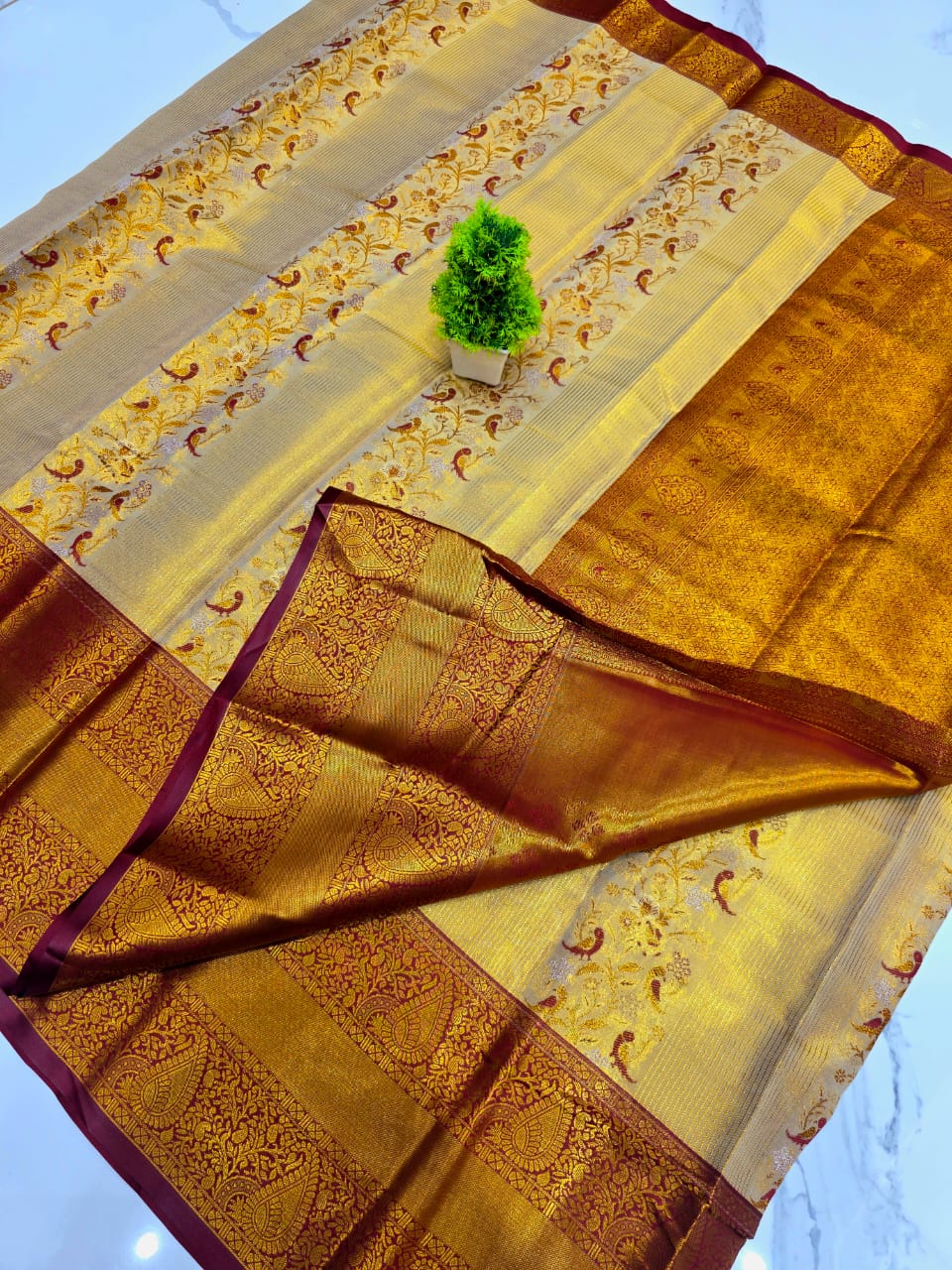 Exquisite Bridal Soft Silk Saree