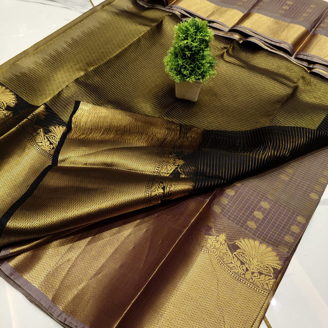 SEMI PURE SOFT SILK SAREE  NOTE: DRY WASH