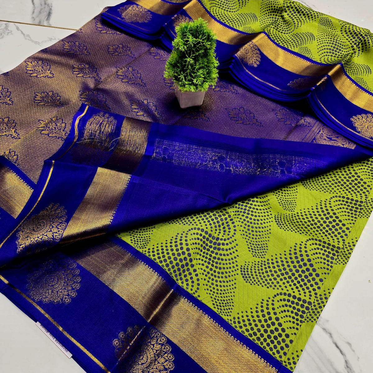 KORVAI MEENA SAREE  NOTE: DRY WASH