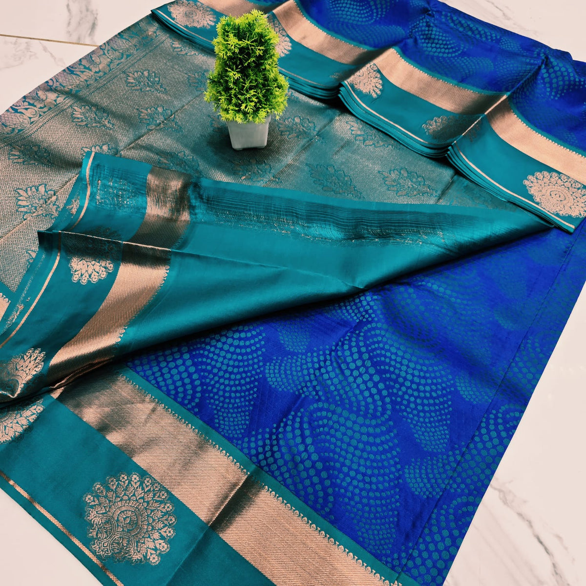 KORVAI MEENA SAREE  NOTE: DRY WASH