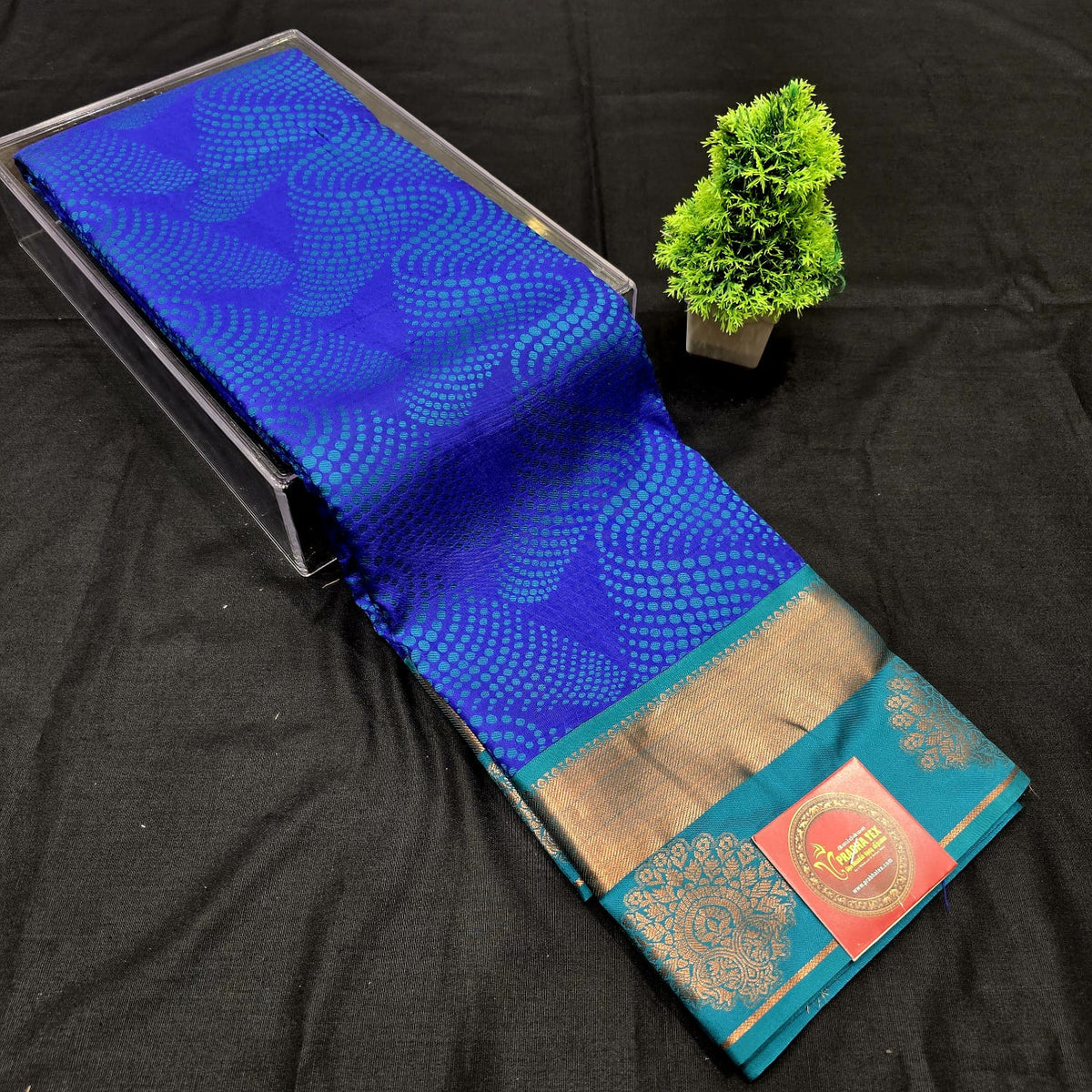 KORVAI MEENA SAREE  NOTE: DRY WASH