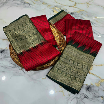 Checked Silk Contrast Border Saree