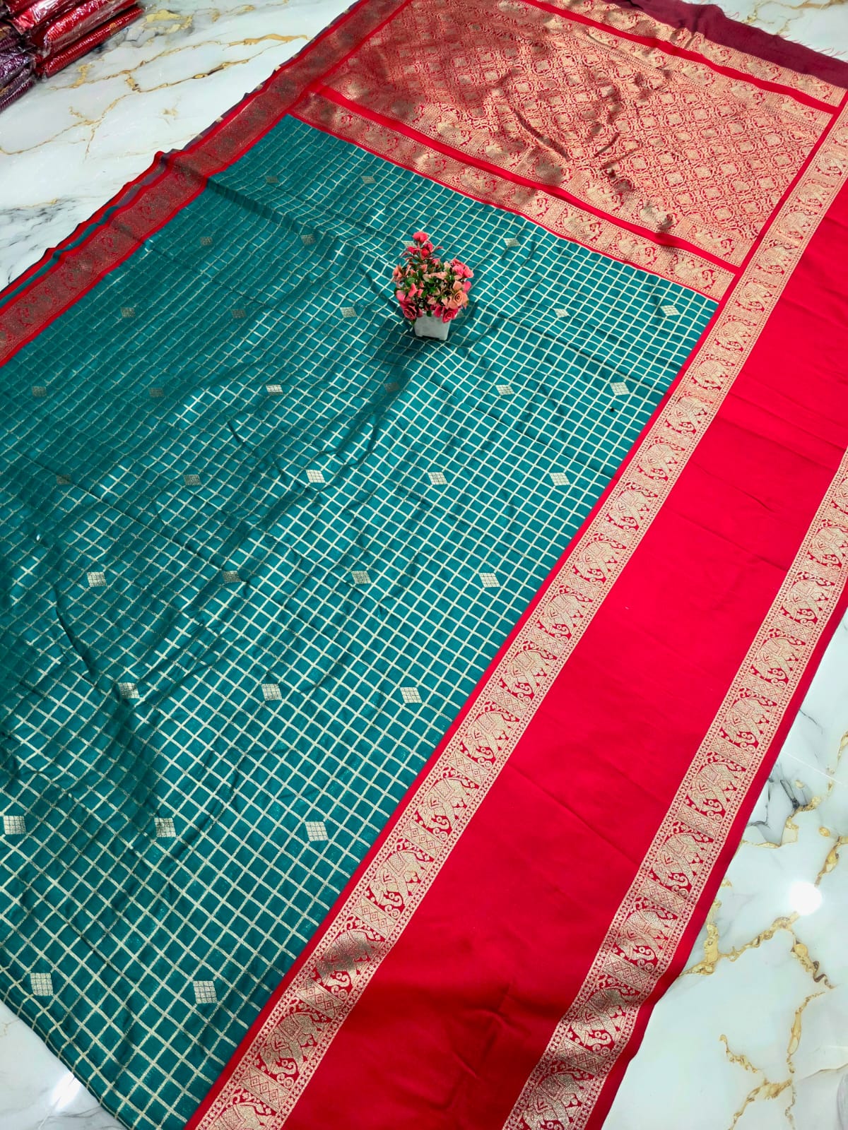 Diwali Special Checked Soft Silk Saree ( Same colour only dispatch )