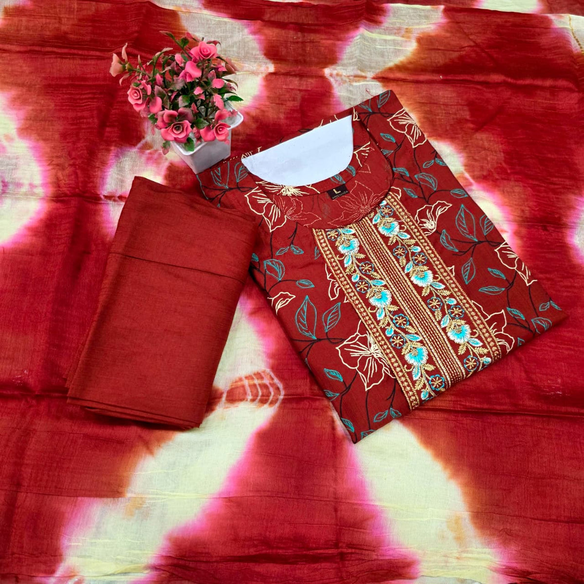 Traditional Printed 3-Piece Chudi Set
