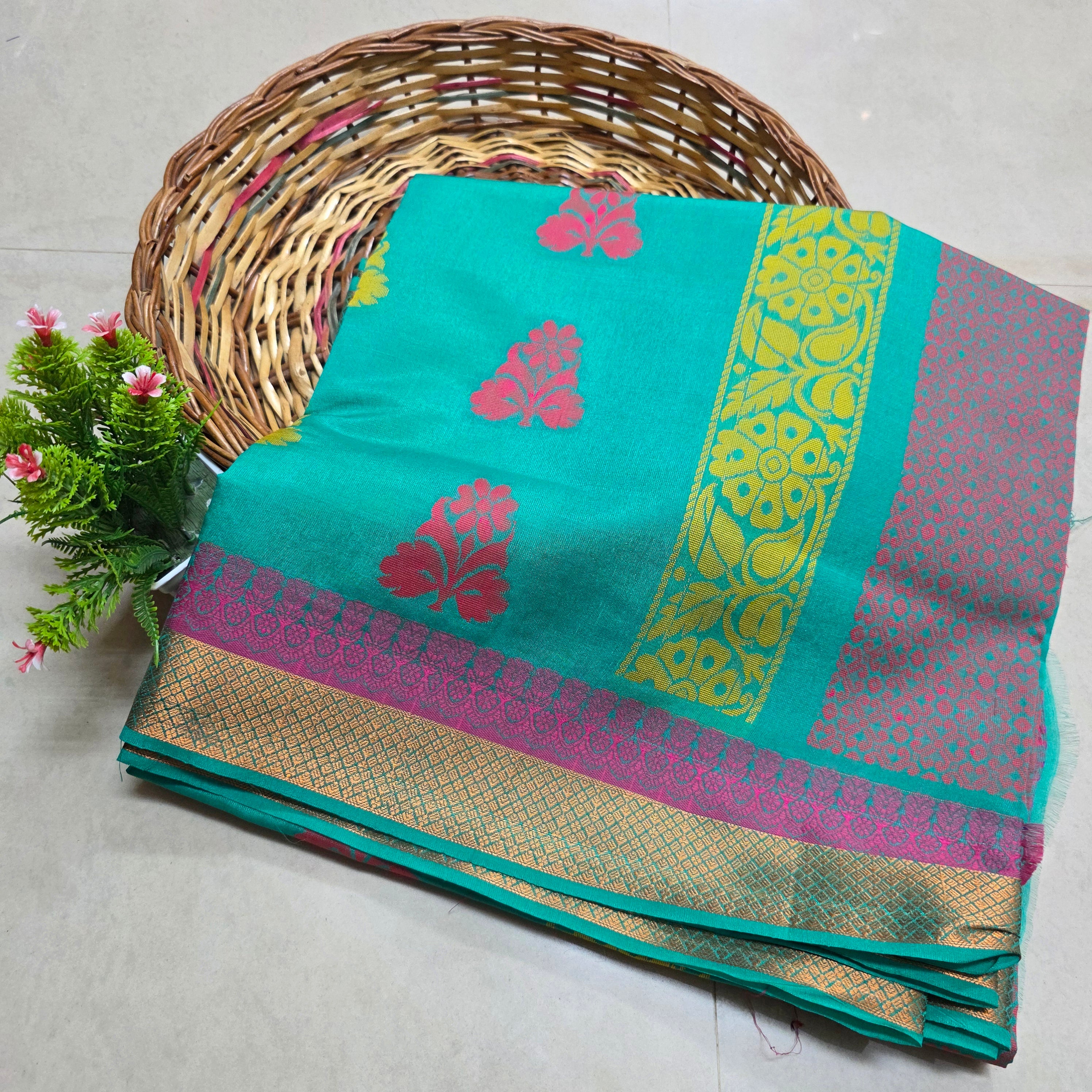 Stock Clearance Aadi Offer Saree