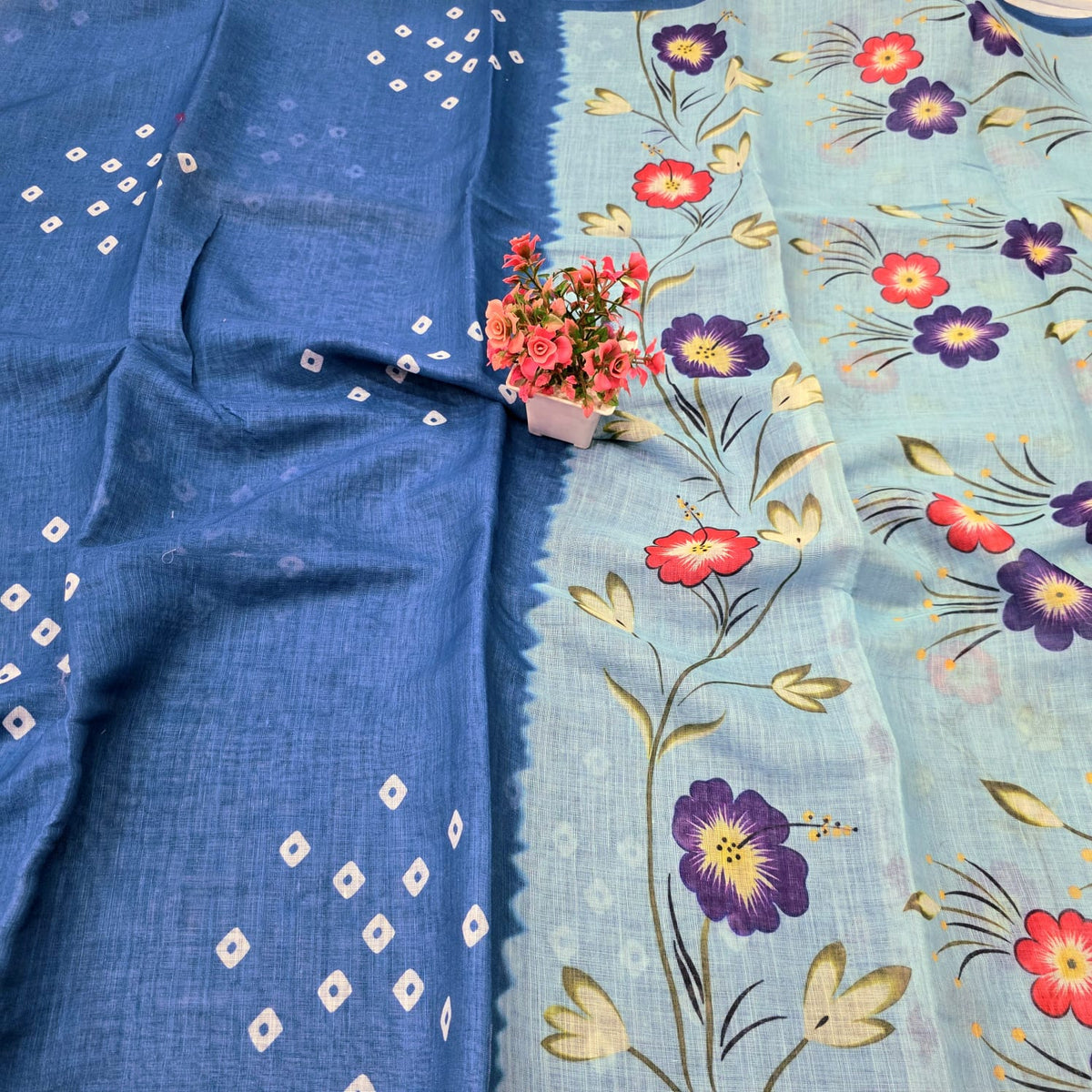 Elegant Floral Linen Cotton Saree