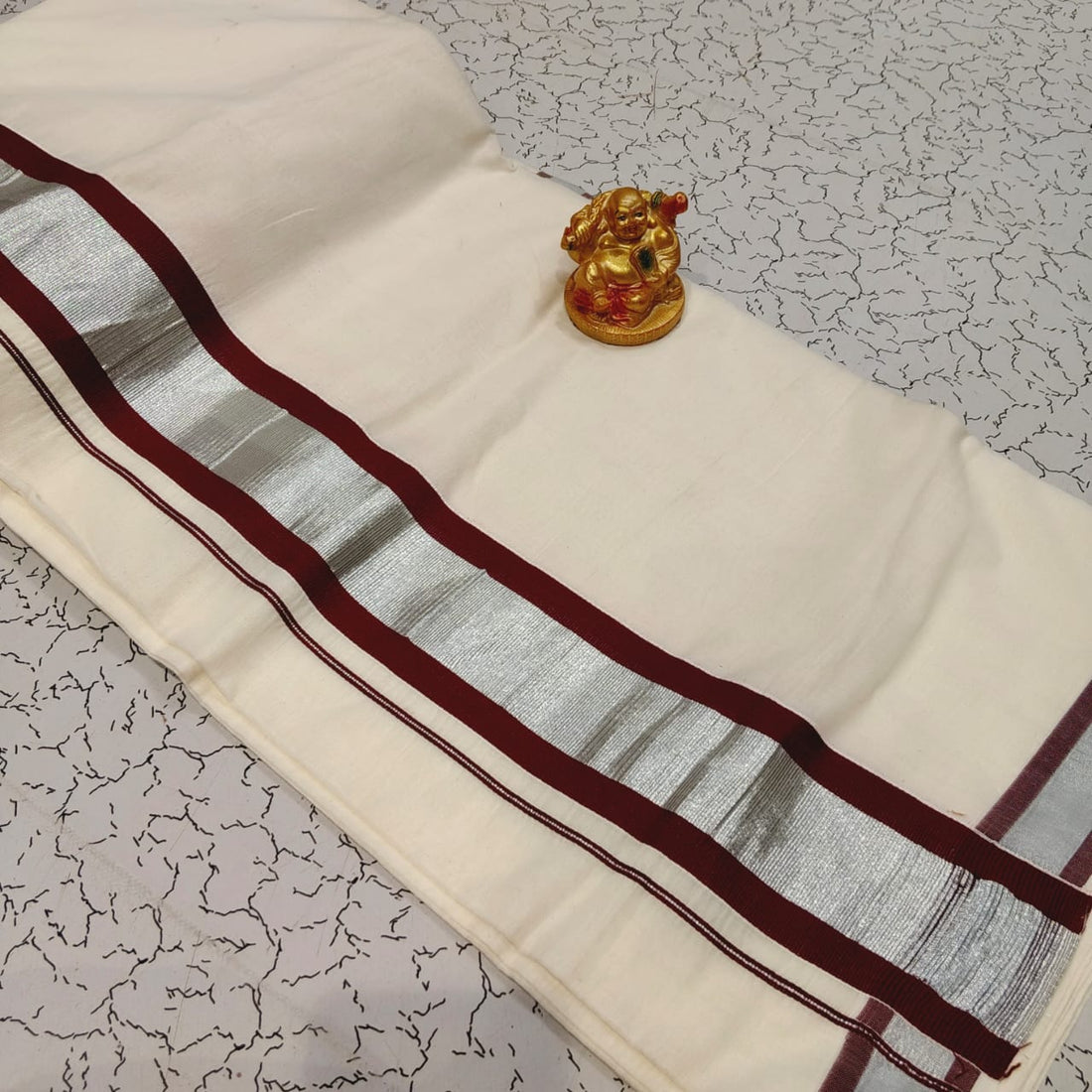 Kerala Plain Sarees