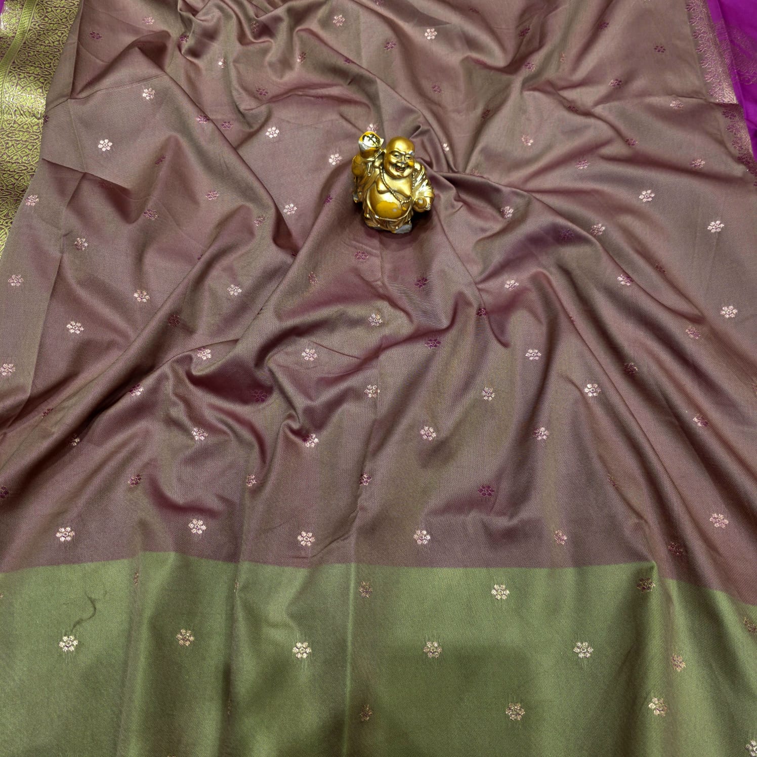 Luxury Pallakku Design Soft Silk Saree