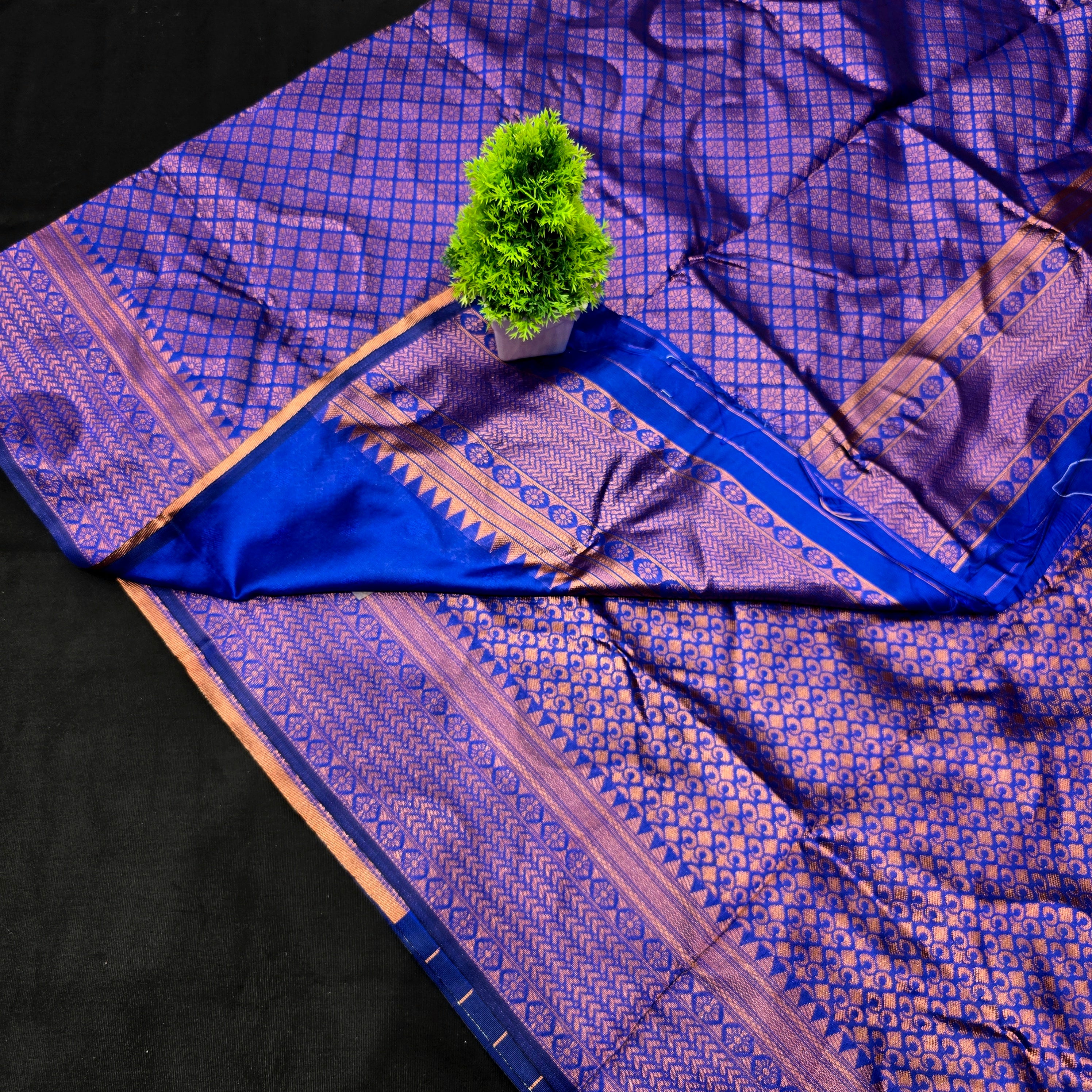 Soft Tissue Silk Saree