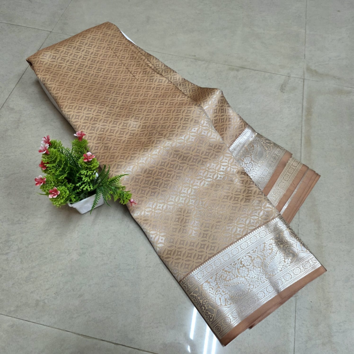 Stock Clearance Aadi Offer Saree