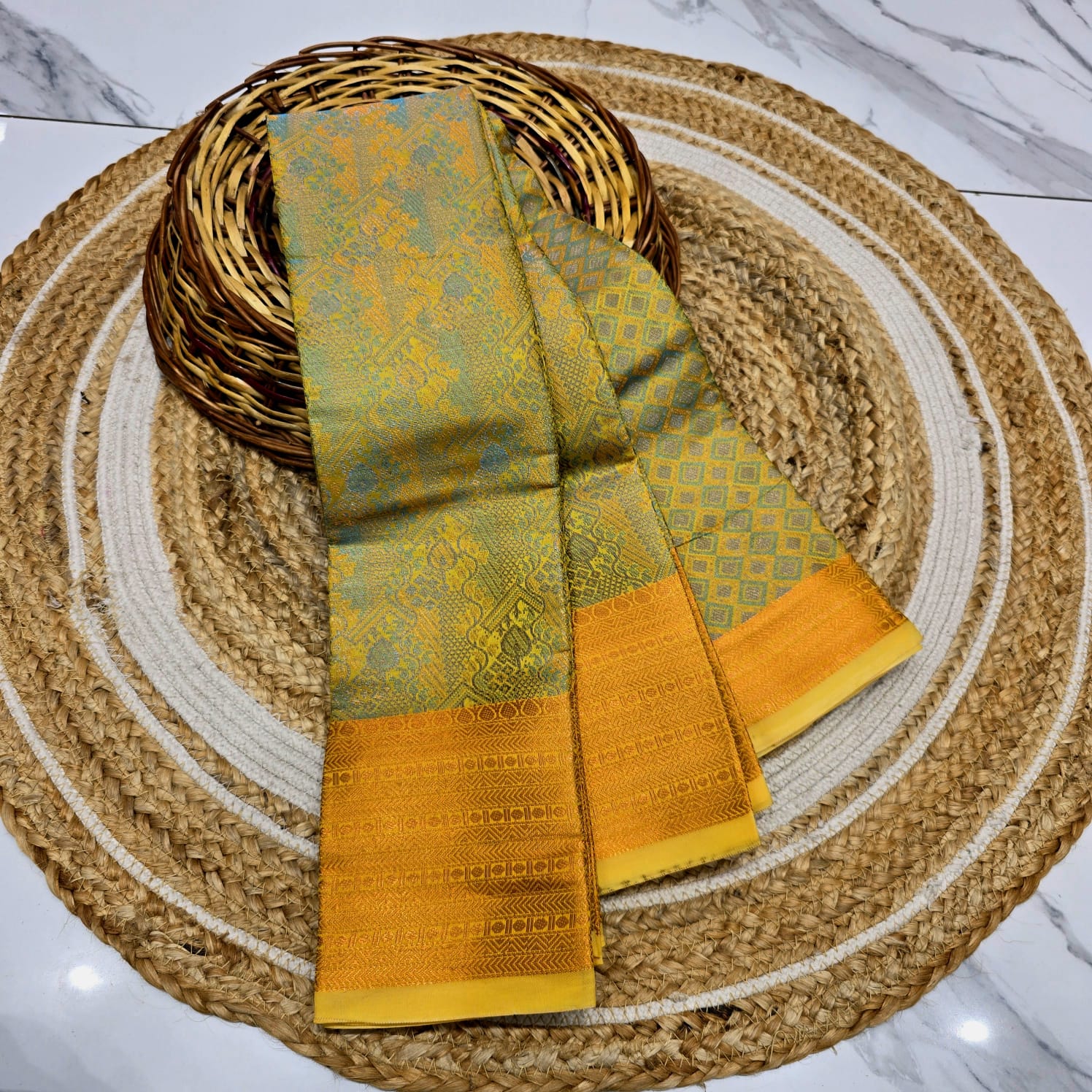 Offer Jacquard Silk Saree ( Same colour only dispatch )