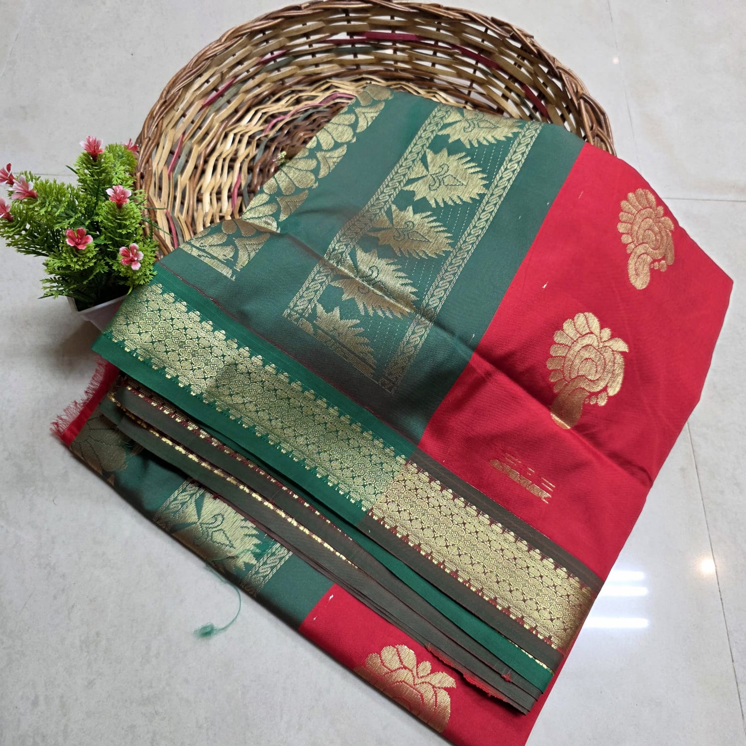 Stock Clearance Aadi Offer Saree
