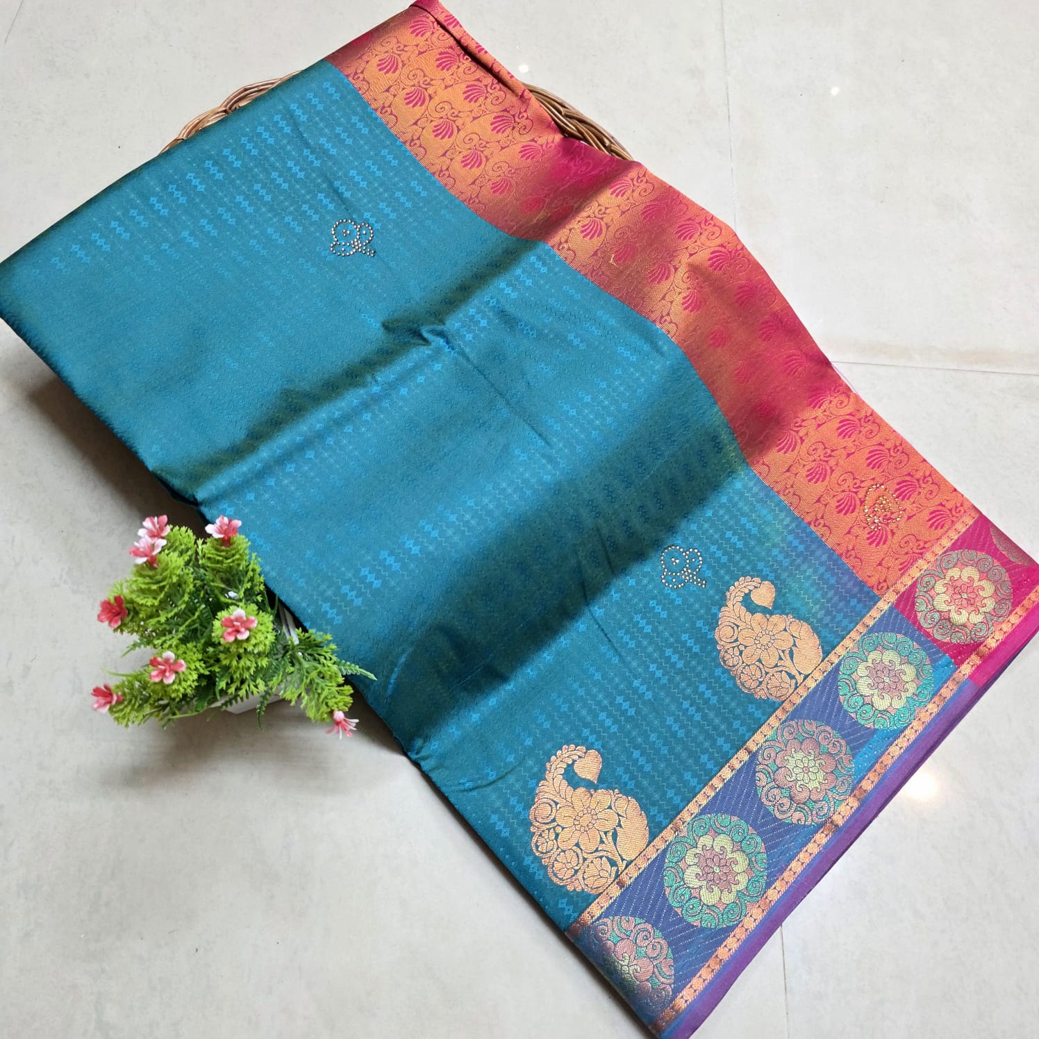 Stock Clearance Aadi Offer Saree