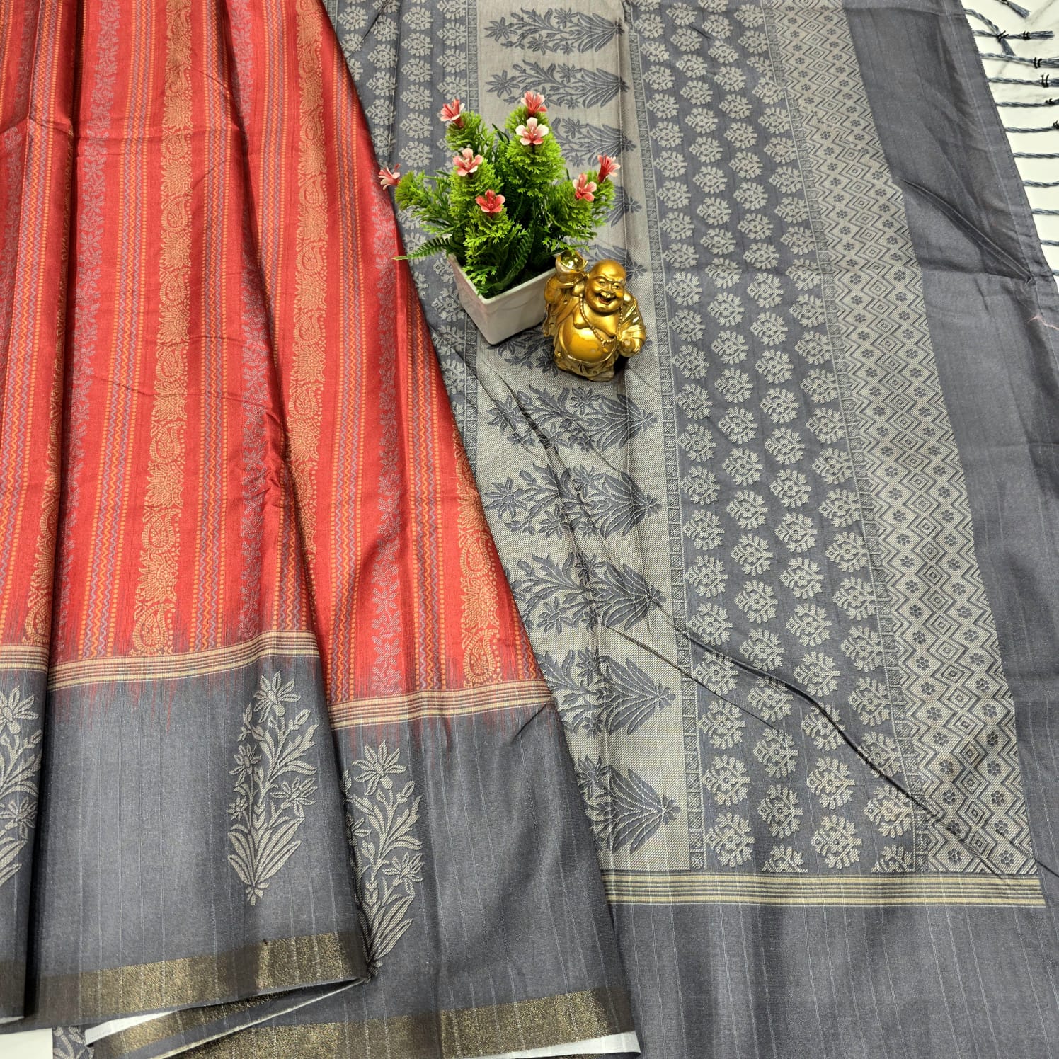 Siddhanth Samkalin Prints