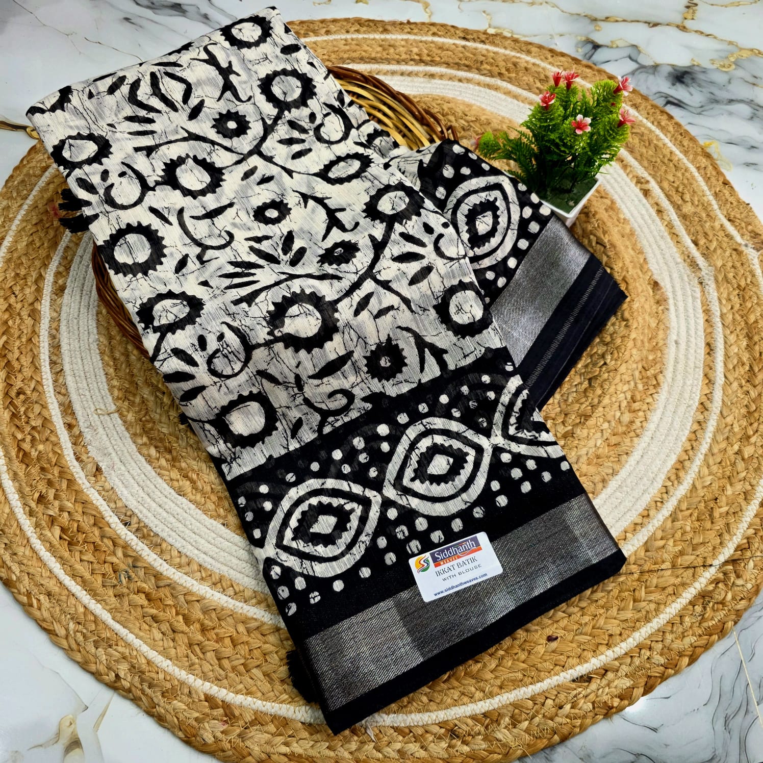 Siddhanth Ikkat Silk Saree