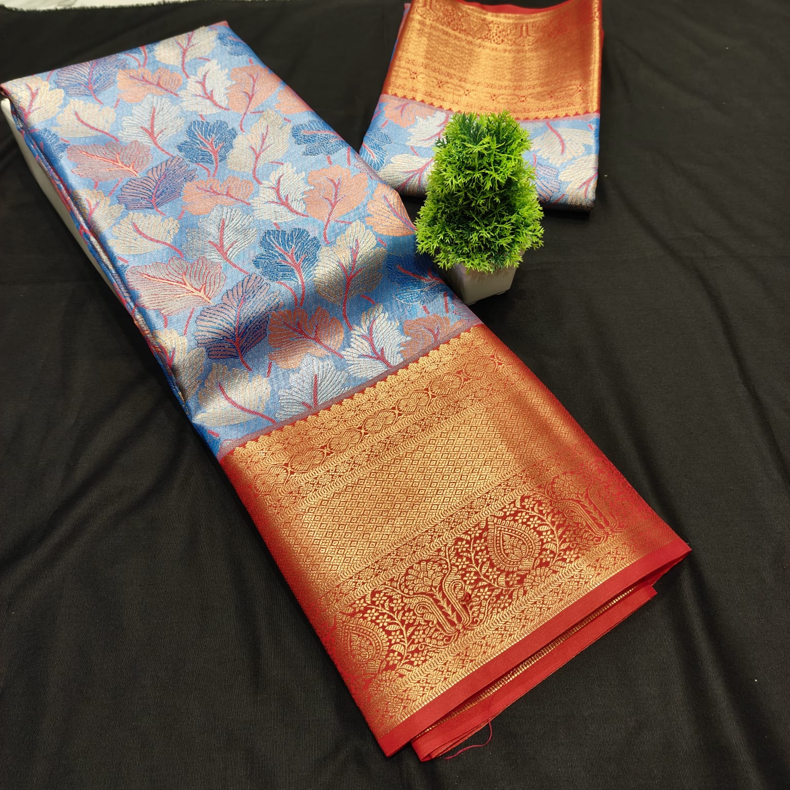 Pattu Pavadai Set