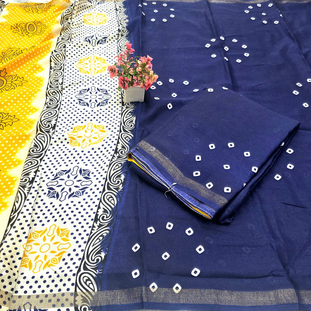 MalMal Cotton Saree
