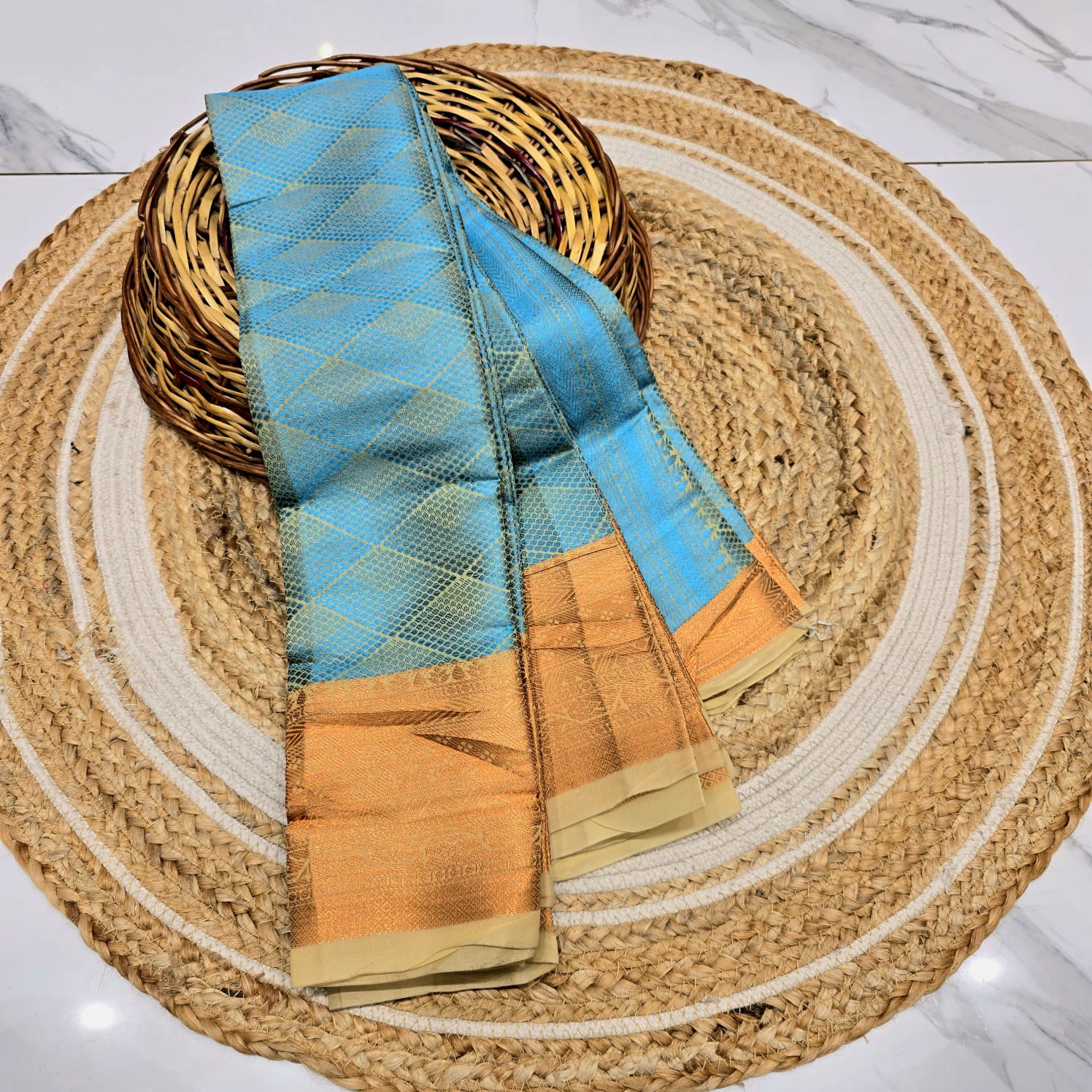 Offer Jacquard Silk Saree ( Same colour only dispatch )