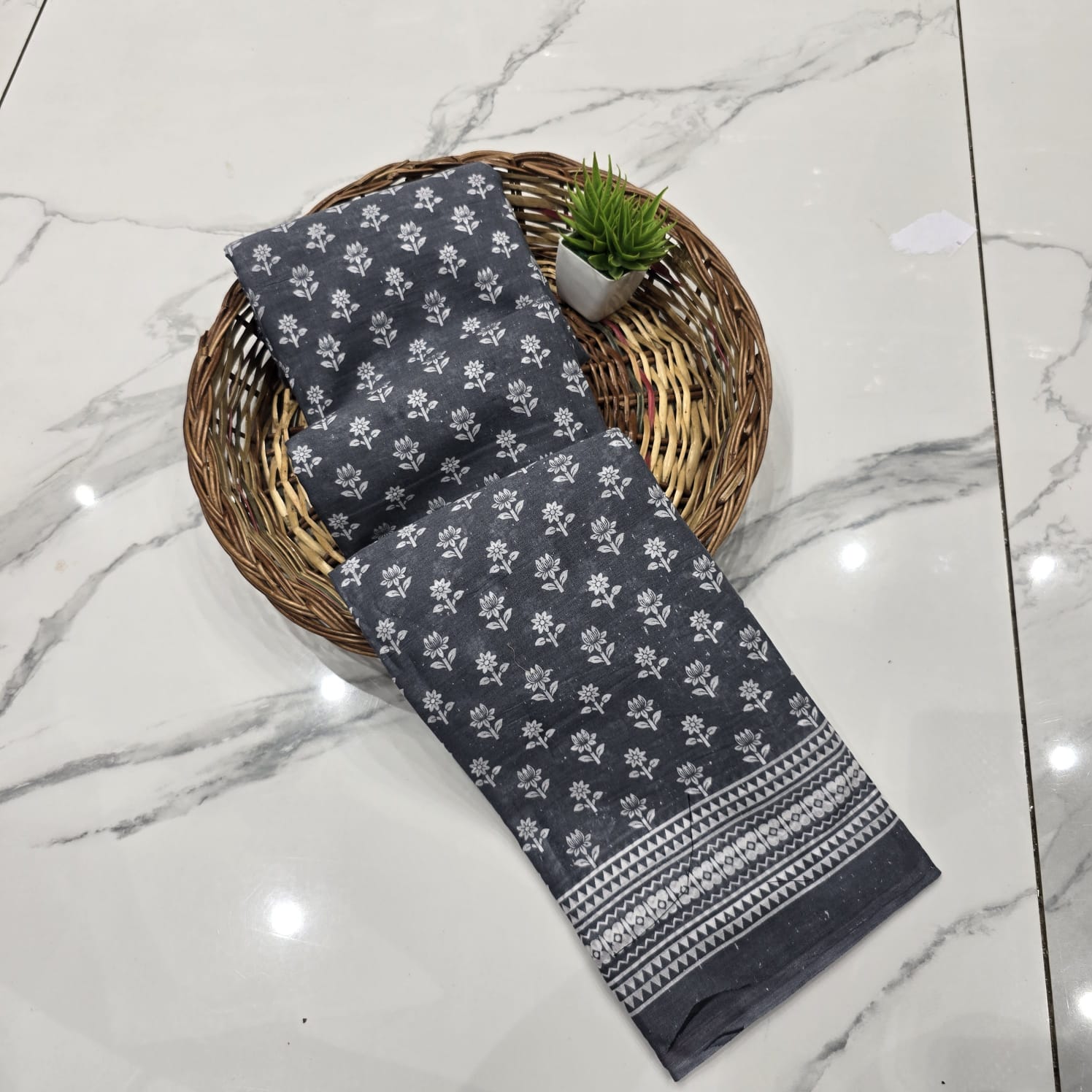 Premium Handloom Printed Cotton Saree